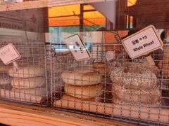 -Catch Bagel(芳草地店)