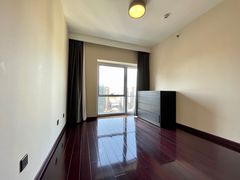 -北京财富中心公寓-停车场