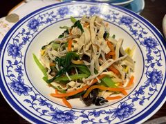 -古都历食南京菜·烤鸭·鸭血粉丝·汤包(南京博物院店)