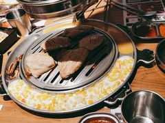 -青瓦炭韩潮烤肉(花园道店)