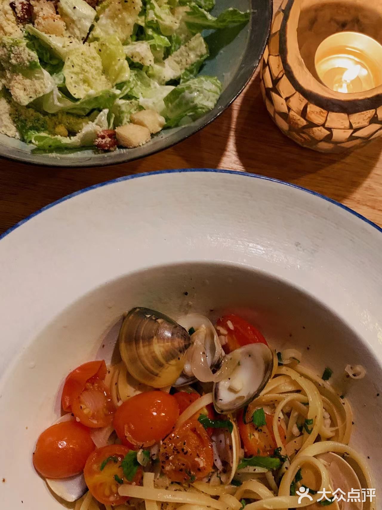 梧桐树下的宝藏小酒馆🥂