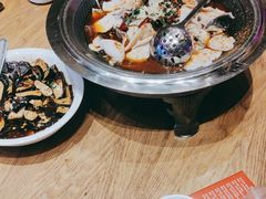 -巢爷老味(东方红店)