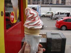 缤纷圆筒冰淇淋草莓味-麦当劳（开元店）-洗手间