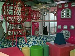 -星舰梦航(广百广场荔胜店)