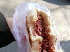 腊牛肉夹馍-清真马乐贝腊牛肉蛋黄菜夹馍(马蓉洒金桥店)