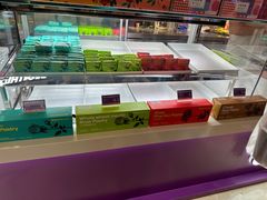 -HappyMiss花满楼·鲜花饼·鲜花茶·伴手礼(上海环球港店)