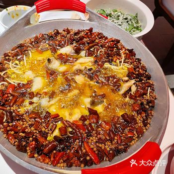 逛朝阳大悦城，看到网上好评如潮的龙人「龙人居·水煮鱼