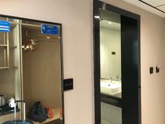 -库车国际酒店(火车站东湖公园店)