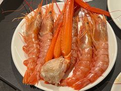 -钱小奴海鲜自助黑金店(杭州滨江龙湖店)