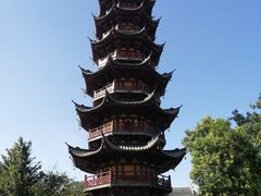 -龙华寺
