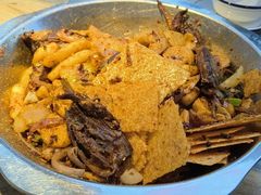 -嘎嘎鸭下巴·爆辣干锅(明教寺店)