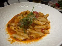 -LESCEDARS  Bistro香柏树(外滩店)