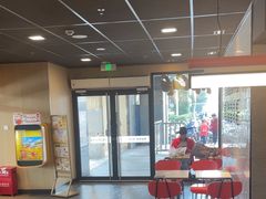 -麦当劳(江湾镇店)