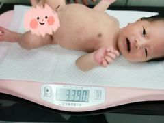 -萧乐母婴·住家月嫂·育婴师