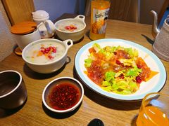 酸包菜粉皮-隆喜元鱼汤包·海鲜(中联广场店)