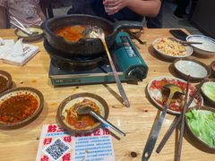 -黔二妞地摊火锅(龙华清湖店)