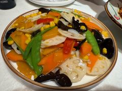 -辣小妮de川菜馆(红旗Mall店)