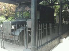 -上海市龙华烈士陵园