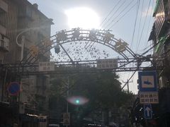 -溪岸路花鸟市场