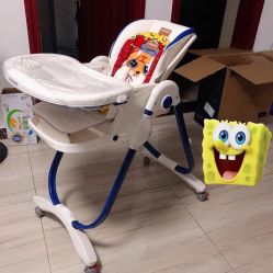 -孩子王(巴南万达广场店)