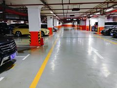 -沃尔玛购物广场（白丽生活广场店）-停车场