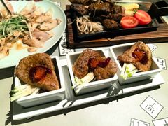-穹六人间 people 6(岳阳路店)