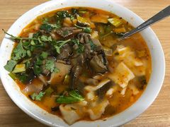 -明记汤揪片子炒面(红山市场特色美食街店)