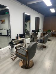 -发朵Hair 烫染沙龙