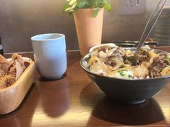 -8PINTS八品脱·日料·烧鸟·精酿小酒馆(莘庄店)