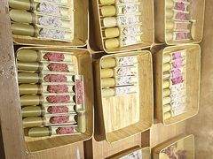 -捞小鲜虾滑海鲜自助火锅(嵊州吾悦店)