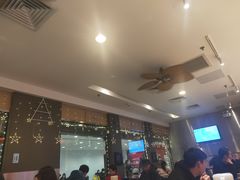 大堂-大头虾越式风味餐厅(光明广场店)