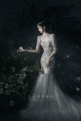 -曼青婚纱礼服馆
