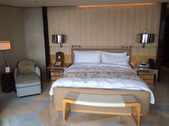 iphone_upload_pic-上海浦东丽思卡尔顿酒店