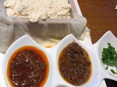 一块豆腐-95号酱骨·一块豆腐(展春园西路店)