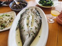 清蒸白鱼-品鲜村农家菜·阳澄湖大闸蟹(总店)