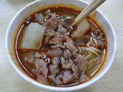 生烫鲜牛肉粉-江三王记牛杂馆(总店)