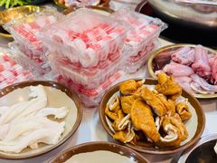 -尚品海鲜肥牛自助火锅(湖明店)
