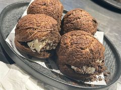 -W COLLECTIVE  DESSERT SHOP
