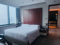 -上海龙之梦万丽酒店