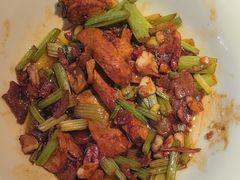 -湘阁里辣(东门茂业店)