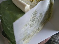 榴莲开心果千层蛋糕-黑草莓(重庆路店)
