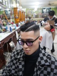 -贝勒爷专业男发