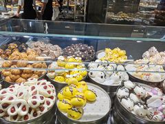 -胖东来生活广场(健康路店)