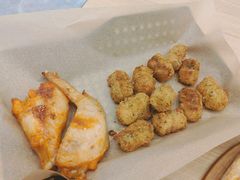 -达美乐比萨(新洲店)