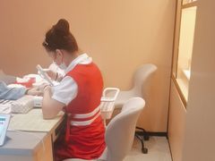 -海底捞火锅(新松江路生日主题店)