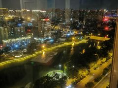 -荣誉国际酒店-云顶旋转餐厅