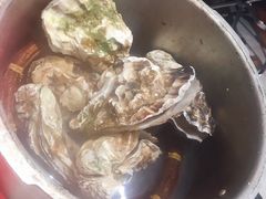 高压锅蒸鲜生蚝-辣小鲜·南昌大排档(船山路店)