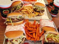-FATBURGER 特富客汉堡(外交公寓店)