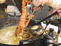 -鲜入围煮花胶鸡海鲜火锅