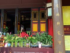 -峨眉山报国寺